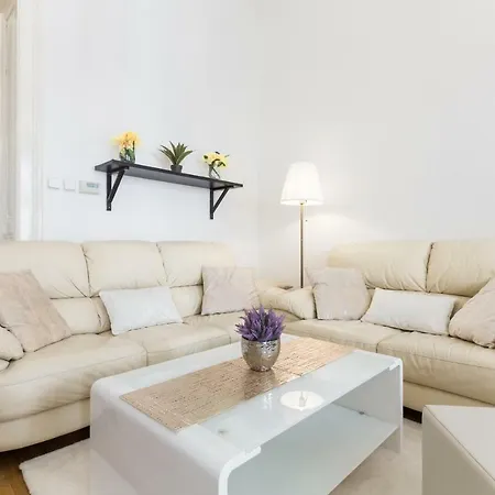 Diamond Riverside In The Heart Of Apartment Prague